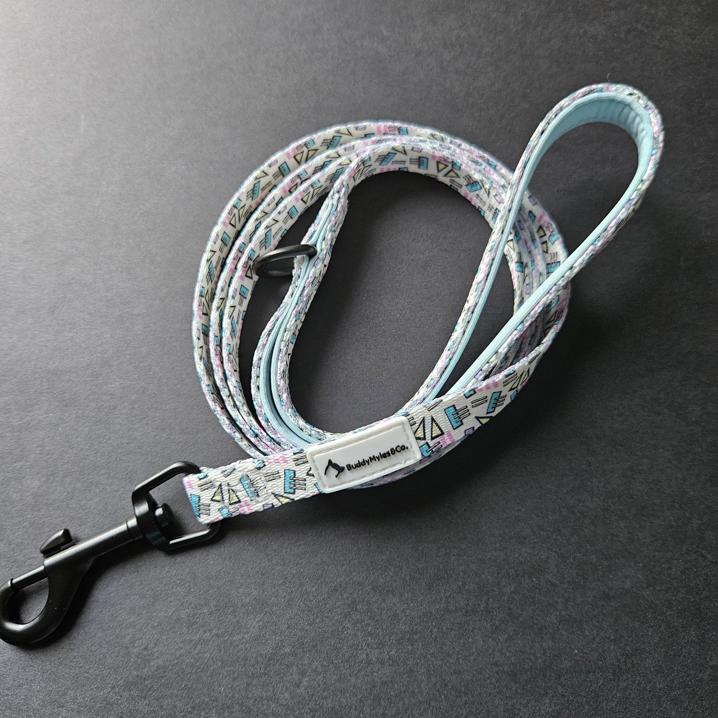 Simply Retro | Lead