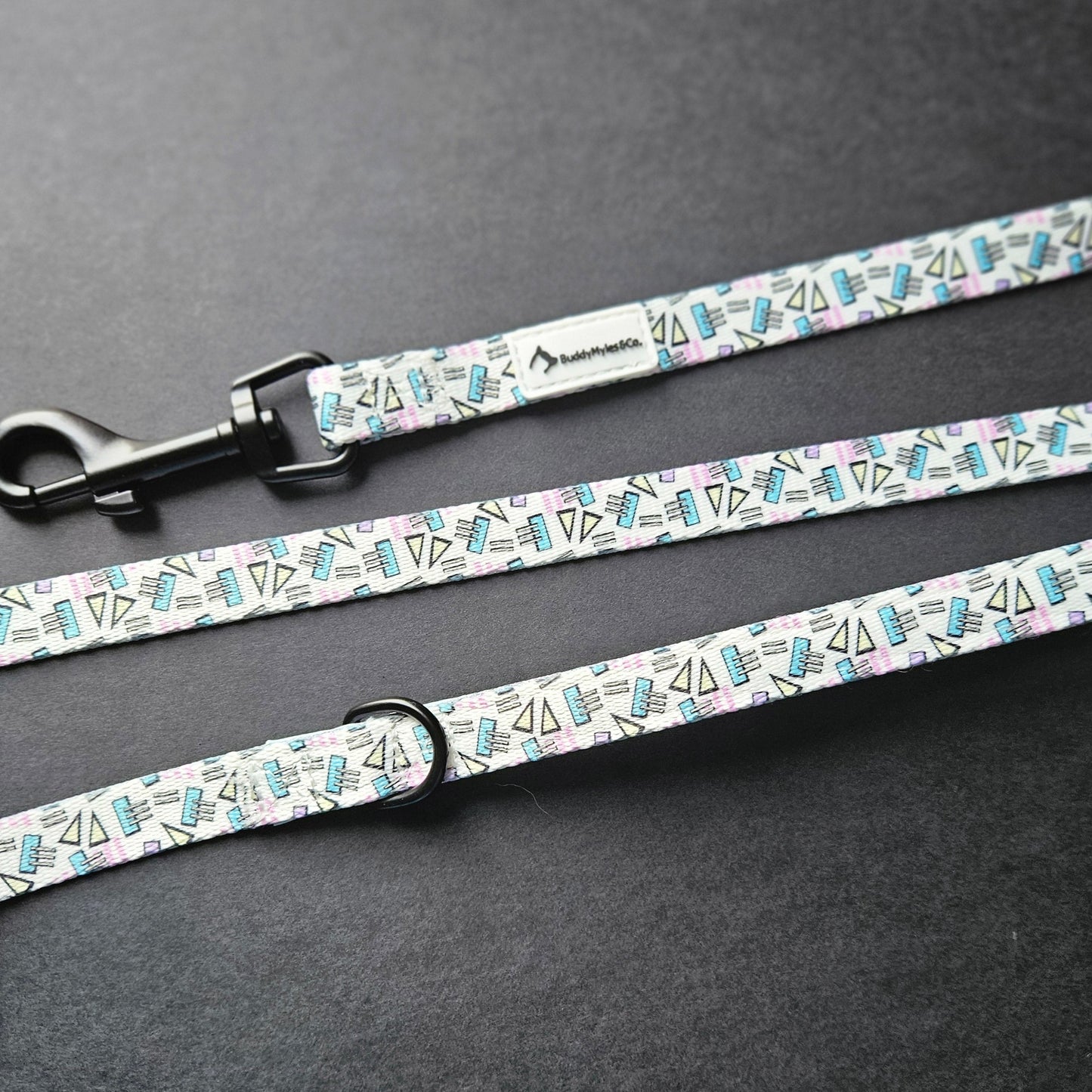 Simply Retro | Lead